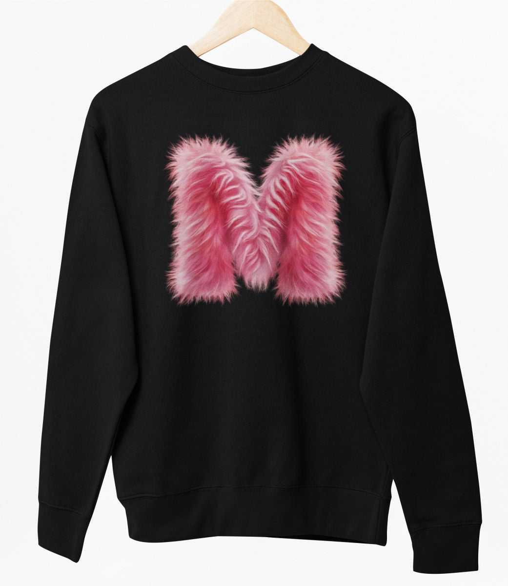 Svart UNISEX tröja “M Buchstabe”